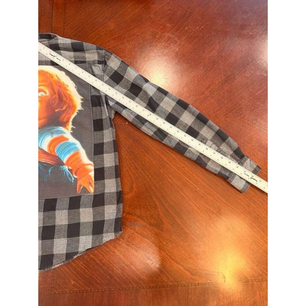 Chucky Forever 21 Sz S Flannel Plaid Gray & Black Button down Retro - Picture 7 of 10